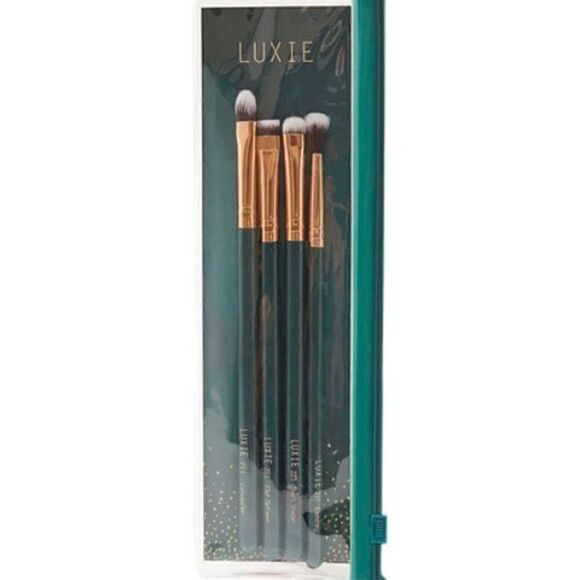 LUXIE Enchanted Eye Set - Picture 1 of 2